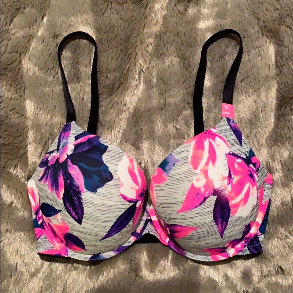 PINK Bra - New with Tags